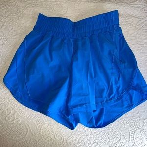Lululemon Track That Mid-Rise Lined Short 5"